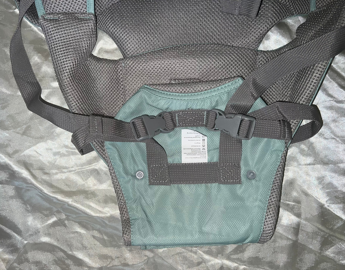 Ultra Supportive Baby Carrier with Hip Seat