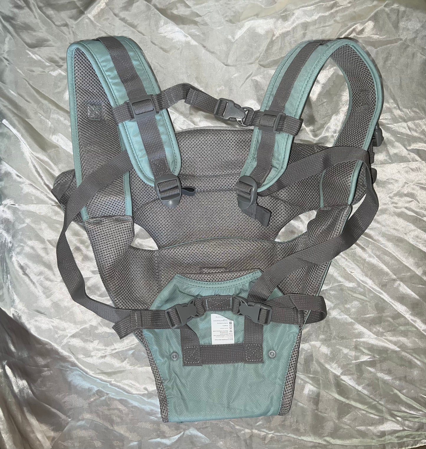 Ultra Supportive Baby Carrier with Hip Seat