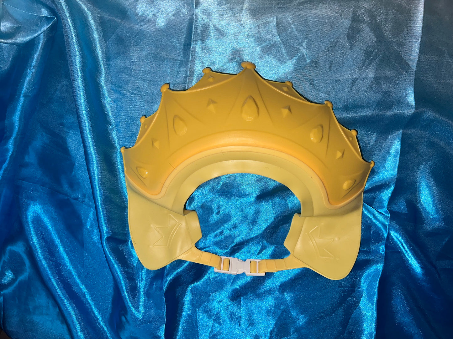 Crown Bath and Shower Shield - Kids Face and Ears Protection